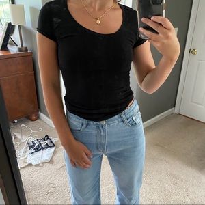 Plain black top
